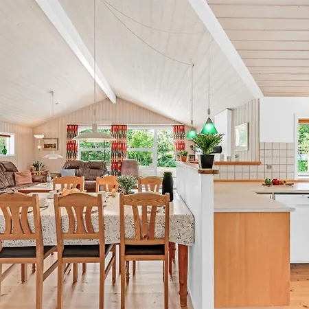 Salla - 1-2km From The Sea By Interhome