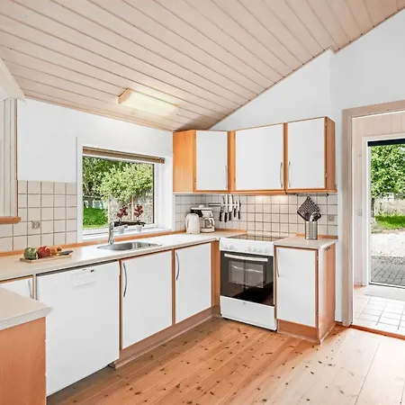 Salla - 1-2km From The Sea By Interhome